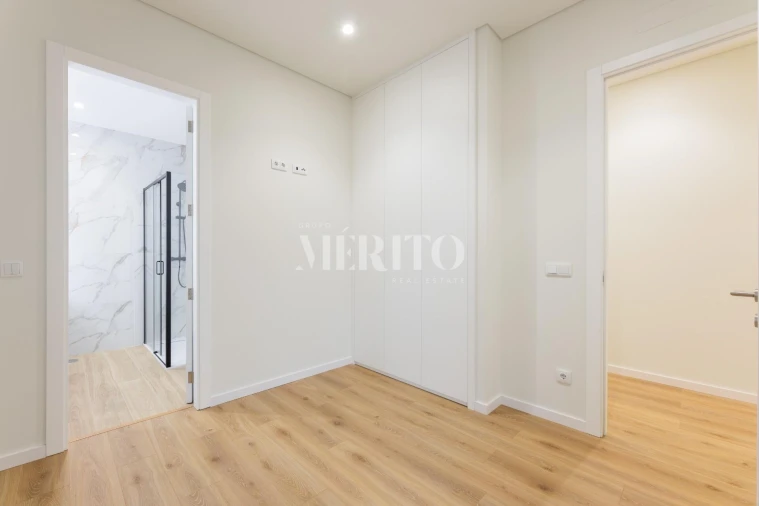 Apartamento T1 para Venda em Braga (Maximinos, Sé e Cividade) Foto 9