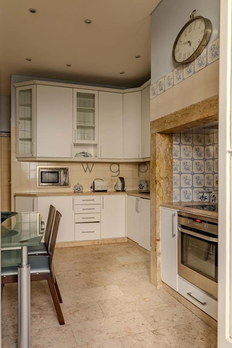 Apartamento T4 para Venda em Santo António Foto 2