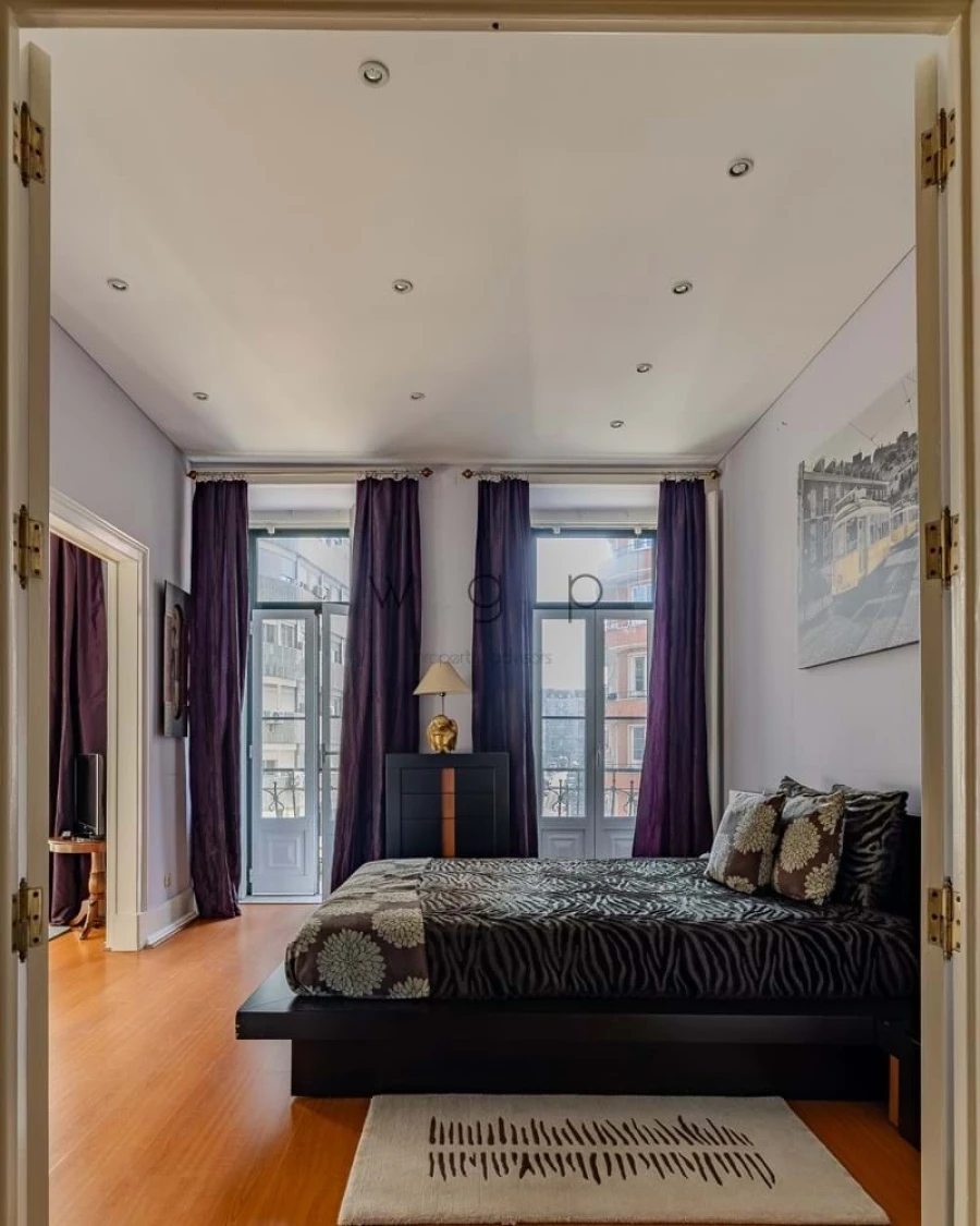 Apartamento T4 para Venda em Santo António Foto 45