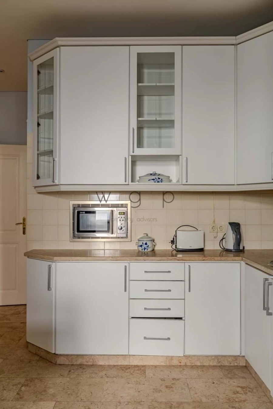 Apartamento T4 para Venda em Santo António Foto 9