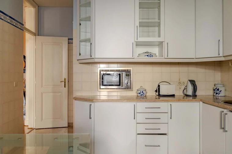 Apartamento T4 para Venda em Santo António Foto 8