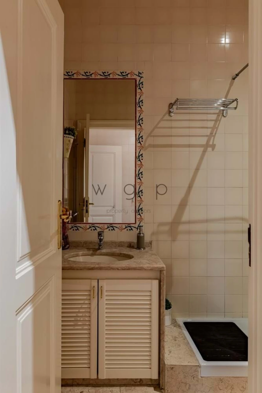 Apartamento T4 para Venda em Santo António Foto 31