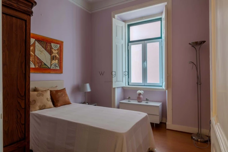 Apartamento T4 para Venda em Santo António Foto 32