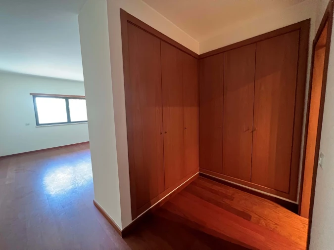 Apartamento T5 para Venda em Beja (Santiago Maior e São João Baptista) Foto 6