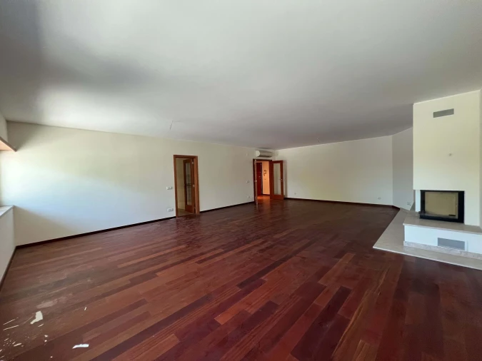 Apartamento T5 para Venda em Beja (Santiago Maior e São João Baptista)