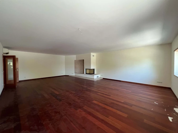 Apartamento T5 para Venda em Beja (Santiago Maior e São João Baptista) Foto 2