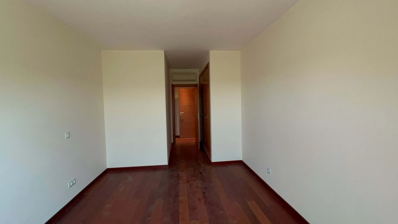 Apartamento T5 para Venda em Beja (Santiago Maior e São João Baptista) Foto 16