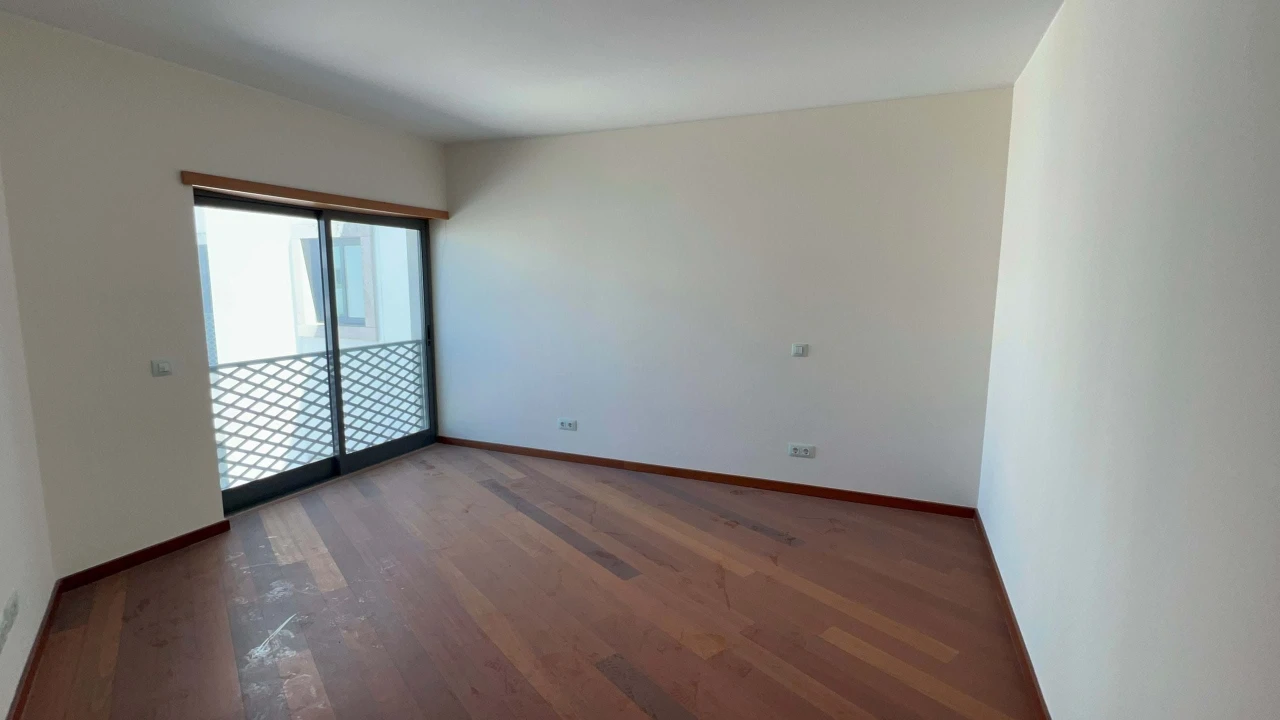Apartamento T5 para Venda em Beja (Santiago Maior e São João Baptista) Foto 13