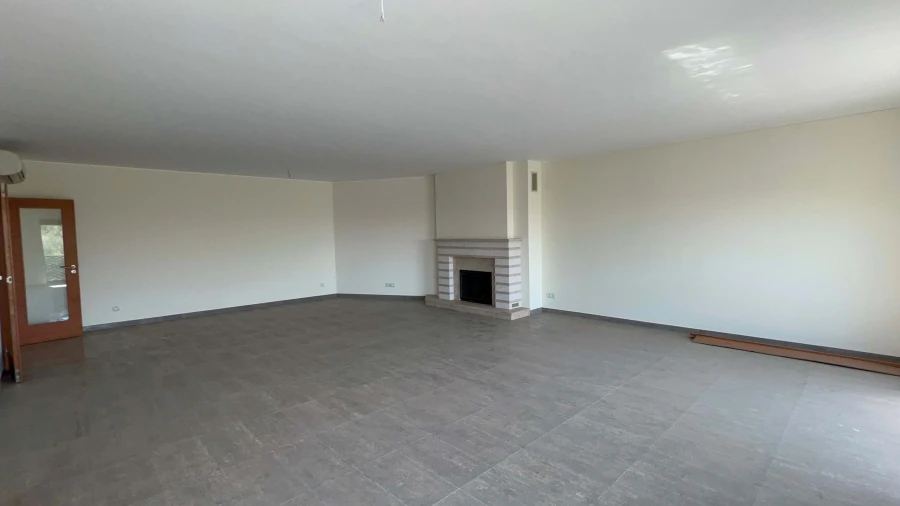 Apartamento T5 para Venda em Beja (Santiago Maior e São João Baptista) Foto 2