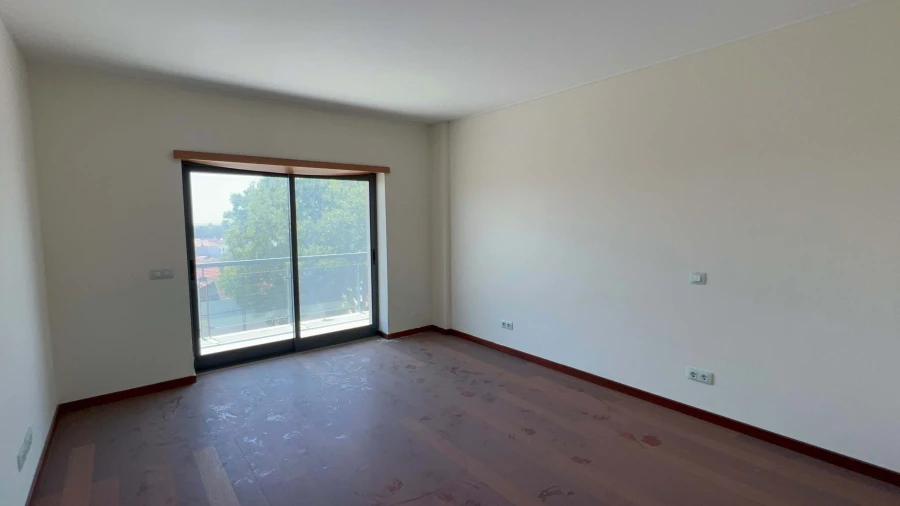 Apartamento T5 para Venda em Beja (Santiago Maior e São João Baptista) Foto 11