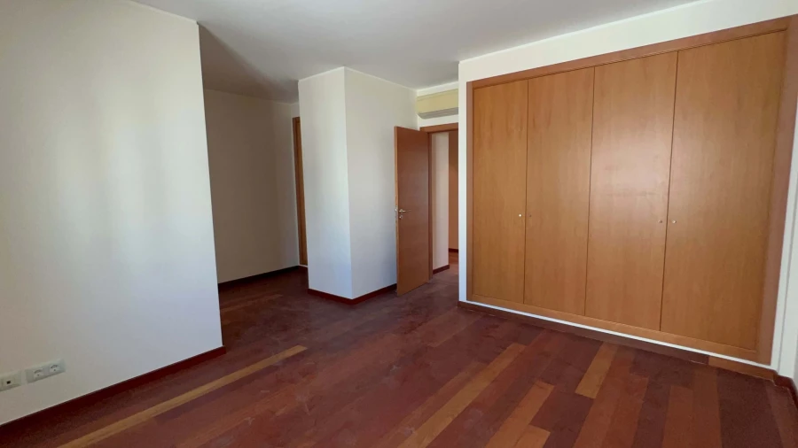 Apartamento T5 para Venda em Beja (Santiago Maior e São João Baptista) Foto 8