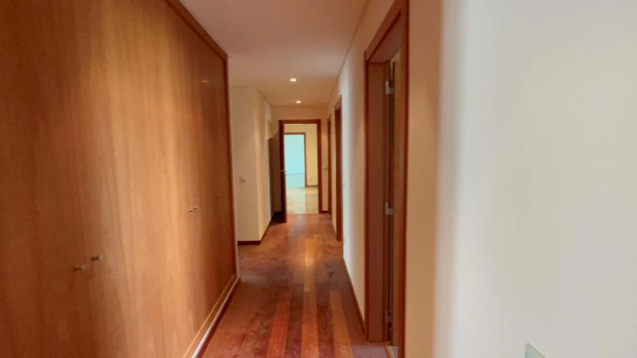 Apartamento T5 para Venda em Beja (Santiago Maior e São João Baptista) Foto 12