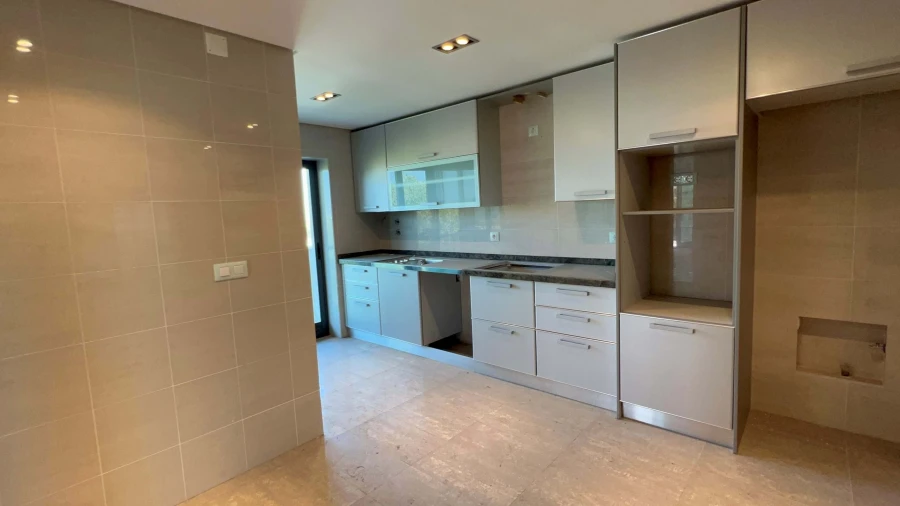 Apartamento T4 para Venda em Beja (Santiago Maior e São João Baptista) Foto 2