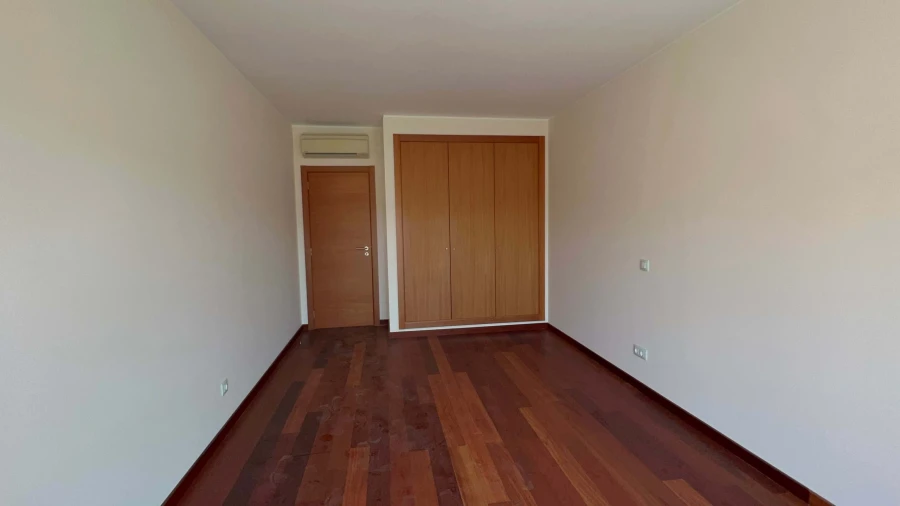 Apartamento T4 para Venda em Beja (Santiago Maior e São João Baptista) Foto 16