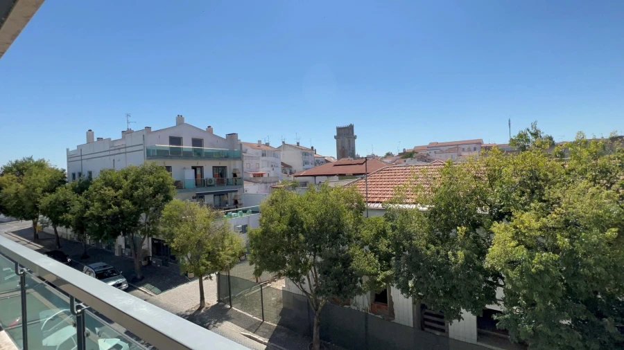 Apartamento T4 para Venda em Beja (Santiago Maior e São João Baptista) Foto 17