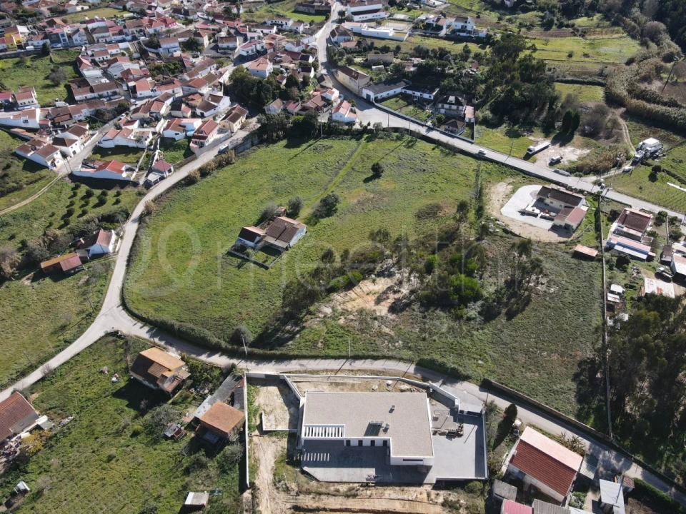 Terreno para Venda em Ramalhal Foto 9