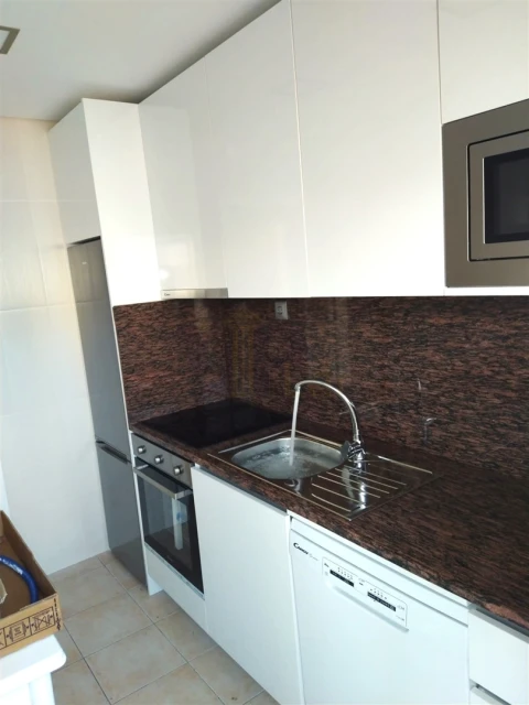 Quarto para Arrendamento em Paranhos