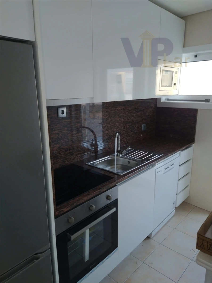 Quarto para Arrendamento em Paranhos Foto 14