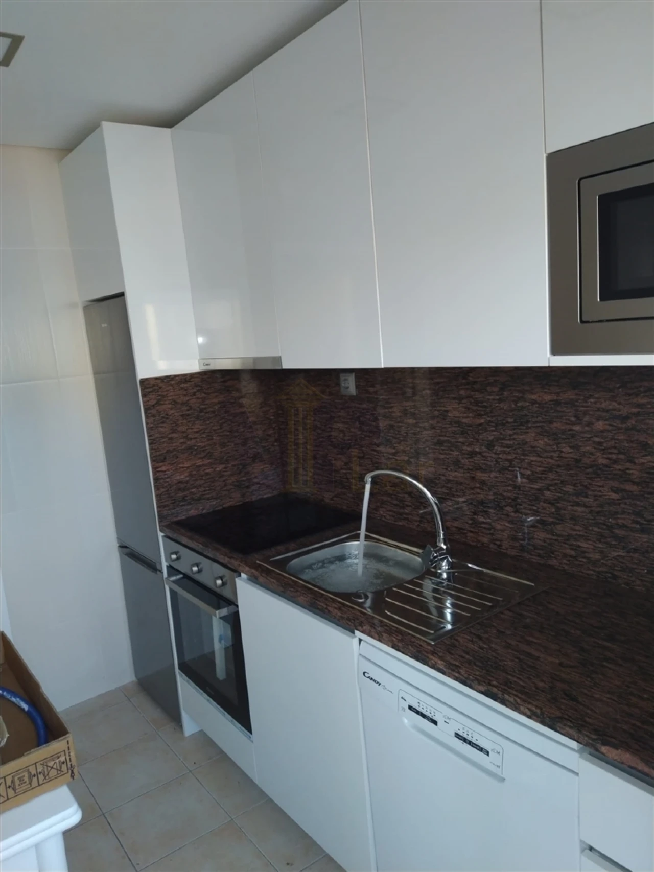 Quarto para Arrendamento em Paranhos Foto 11