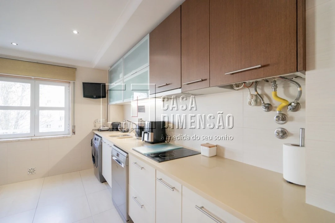 Apartamento T2 para Venda em Carnaxide e Queijas Foto 19