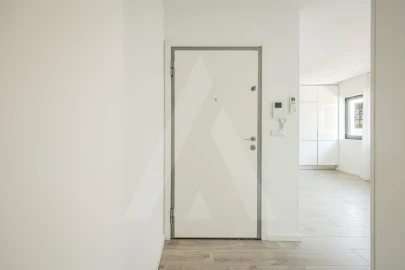 Apartamento T1 para Arrendamento em Glória e Vera Cruz