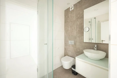 Apartamento T1 para Arrendamento em Glória e Vera Cruz