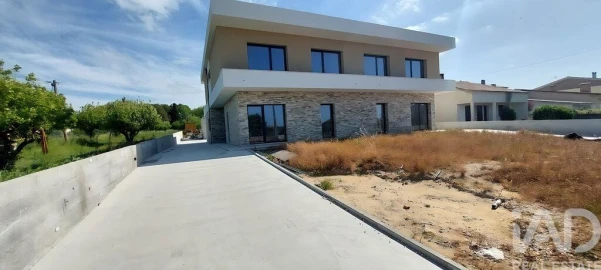 Moradia T4 para Venda em Cantanhede e Pocariça