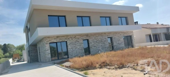 Moradia T4 para Venda em Cantanhede e Pocariça