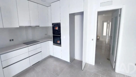 Moradia T4 para Venda em Cantanhede e Pocariça