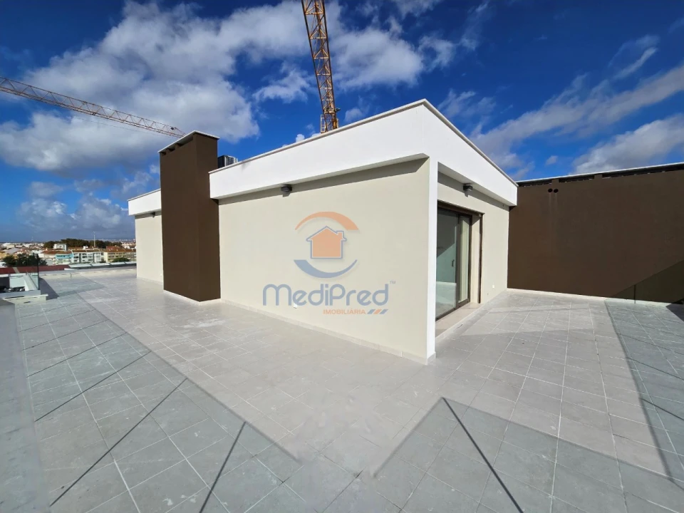 Apartamento T5 para Venda em Montijo e Afonsoeiro Foto 2