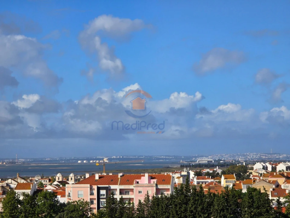 Apartamento T5 para Venda em Montijo e Afonsoeiro Foto 34