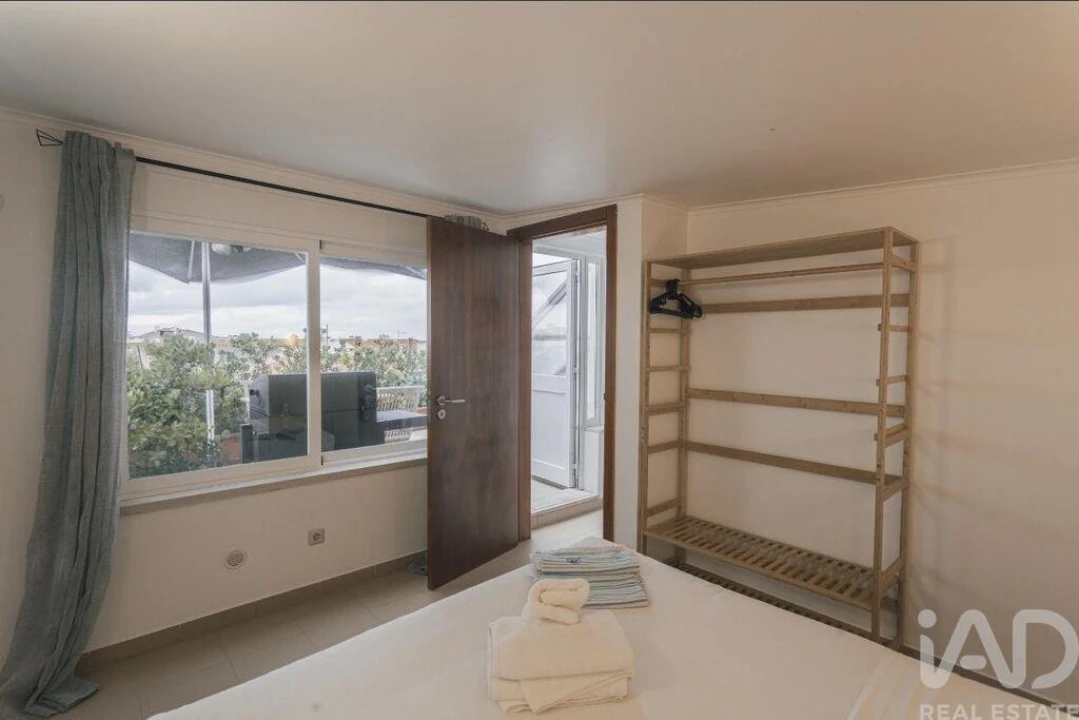 Prédio para Venda em Peniche Foto 19