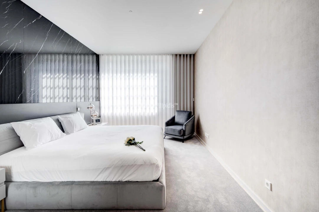 Apartamento T2 para Venda em Santo António Foto 16