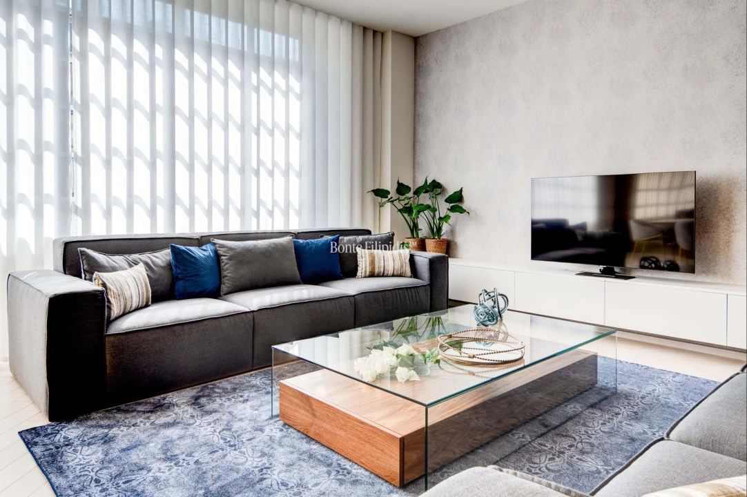 Apartamento T2 para Venda em Santo António Foto 5