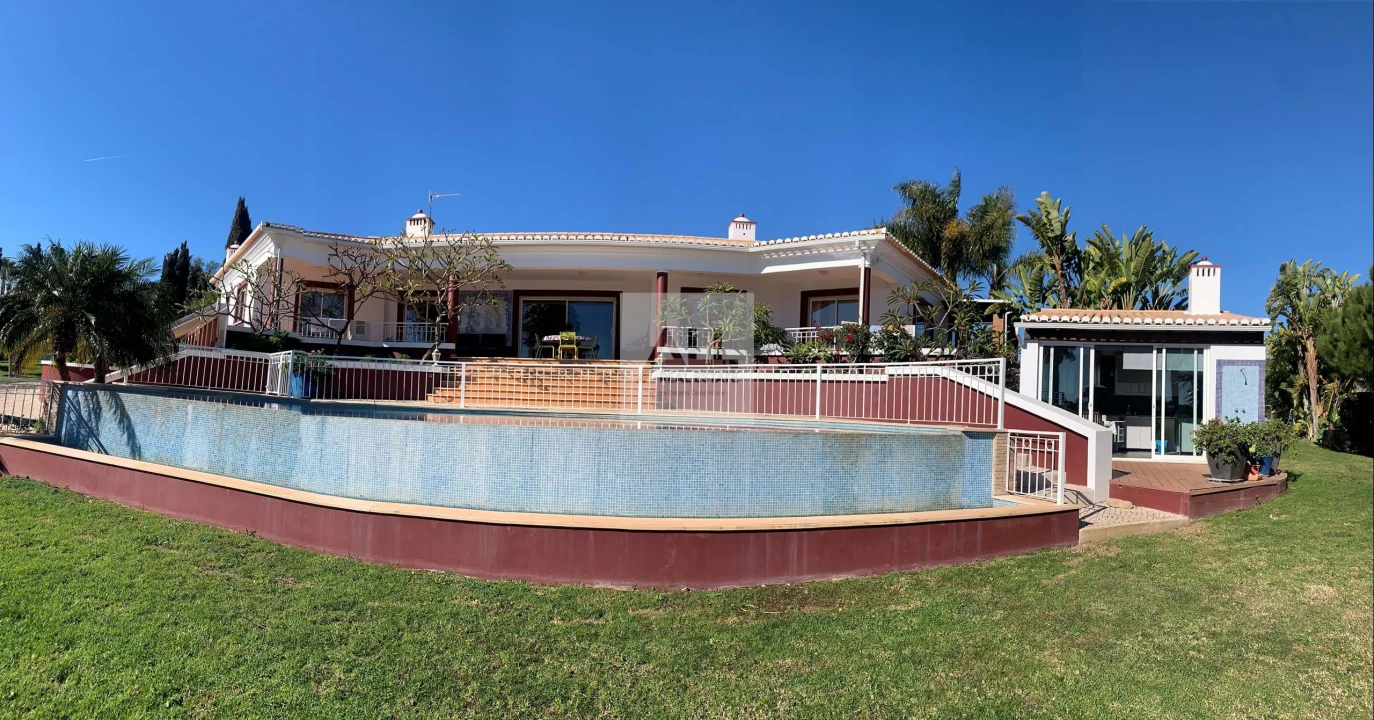 Moradia T3 para Venda em Lagos (São Sebastião e Santa Maria) Foto 2