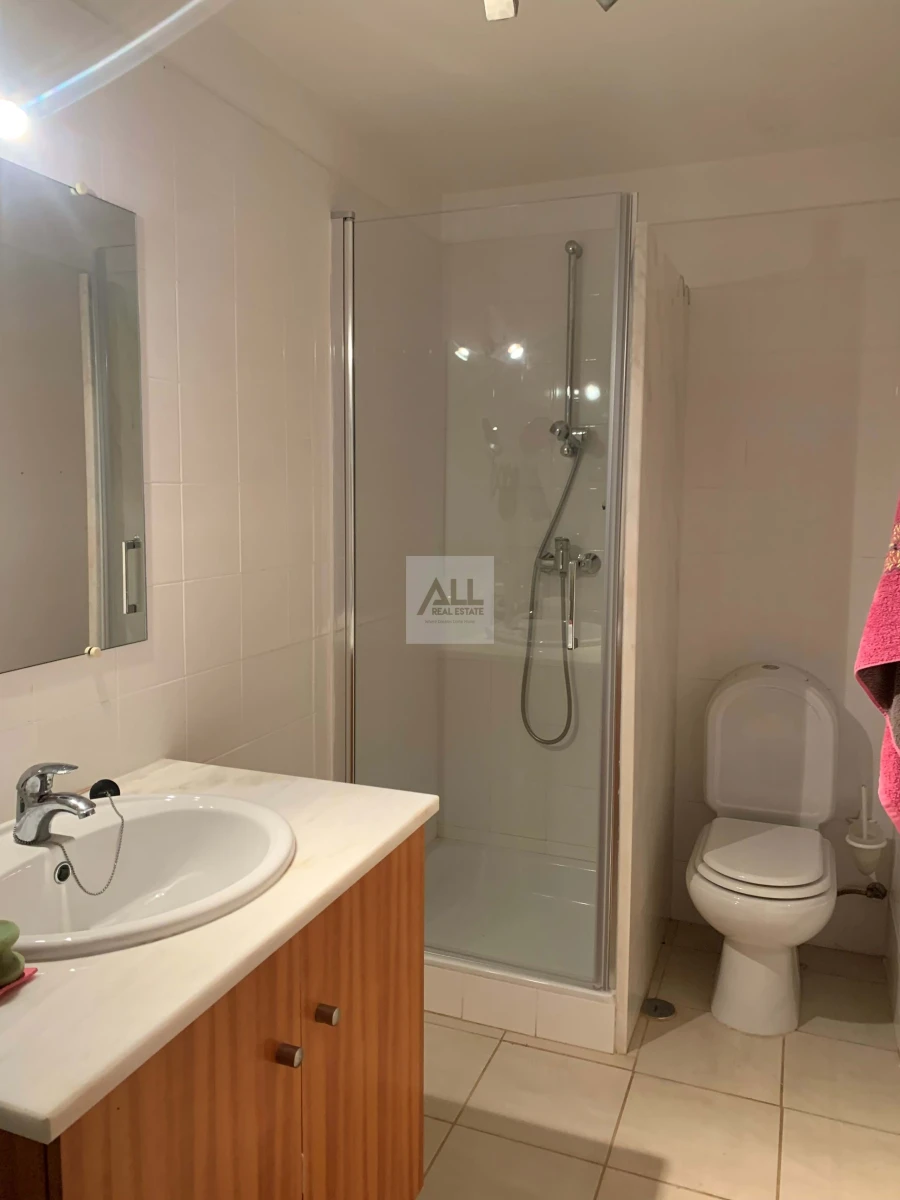 Moradia T3 para Venda em Lagos (São Sebastião e Santa Maria) Foto 79