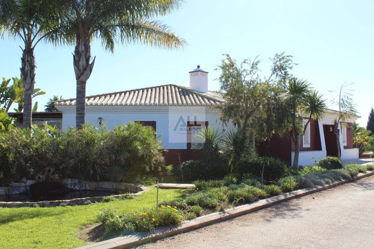 Moradia T3 para Venda em Lagos (São Sebastião e Santa Maria) Foto 23