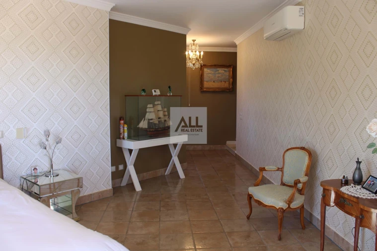 Moradia T3 para Venda em Lagos (São Sebastião e Santa Maria) Foto 53