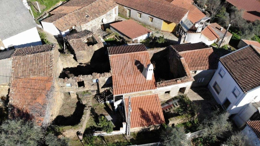 Moradia T1 para Venda em Sobreira Formosa e Alvito da Beira Foto 34