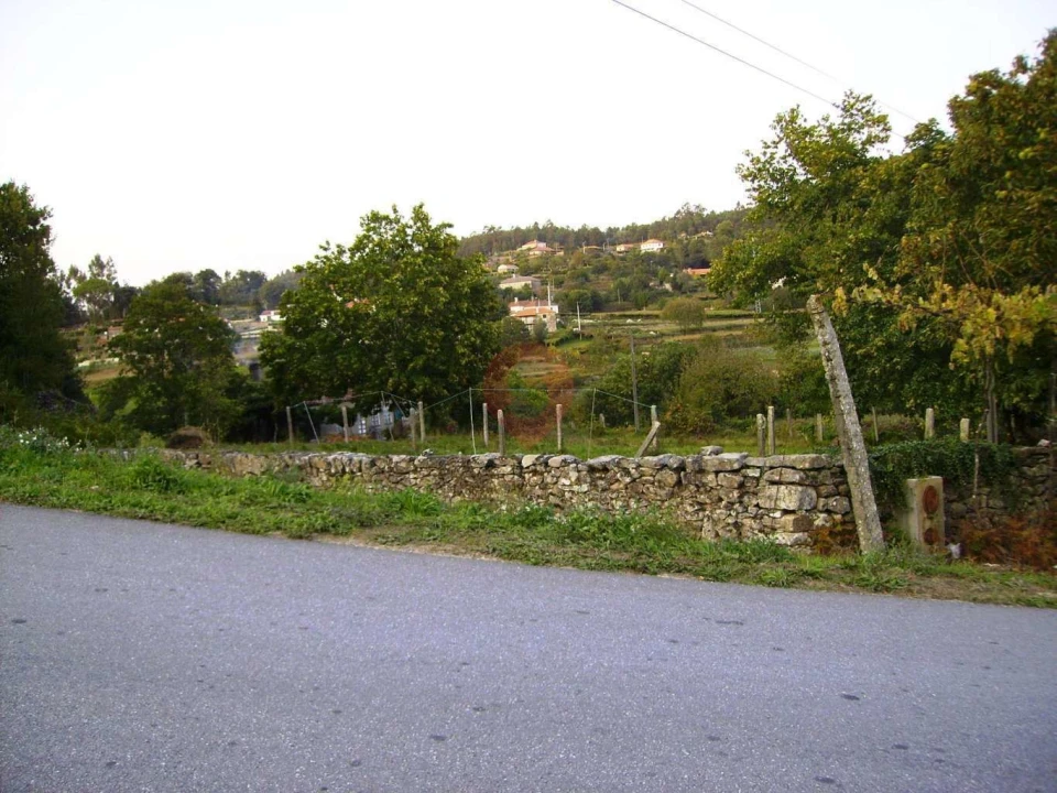 Moradia T0 para Venda em Paredes de Coura e Resende Foto 4