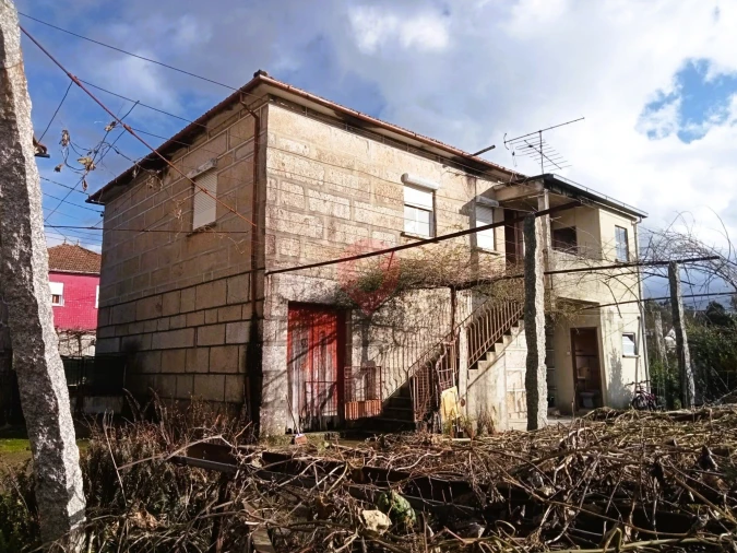 Moradia T3 para Venda em Ceivães e Badim Foto 1