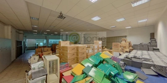 Loja para Arrendamento em Lumiar