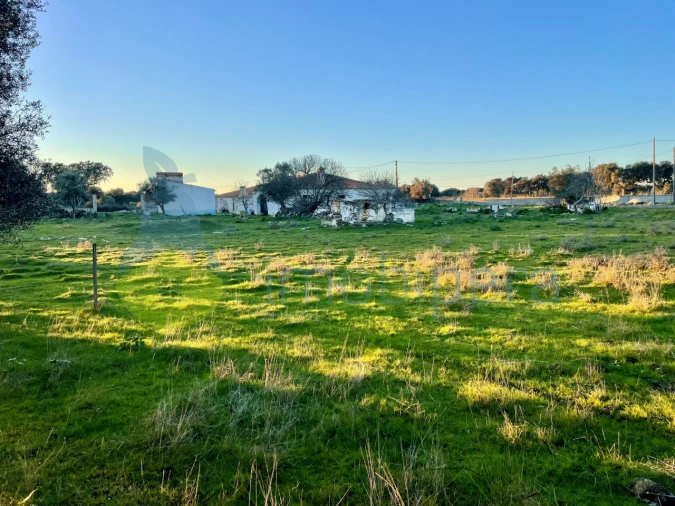 Quinta T18 para Venda em Redondo Foto 9