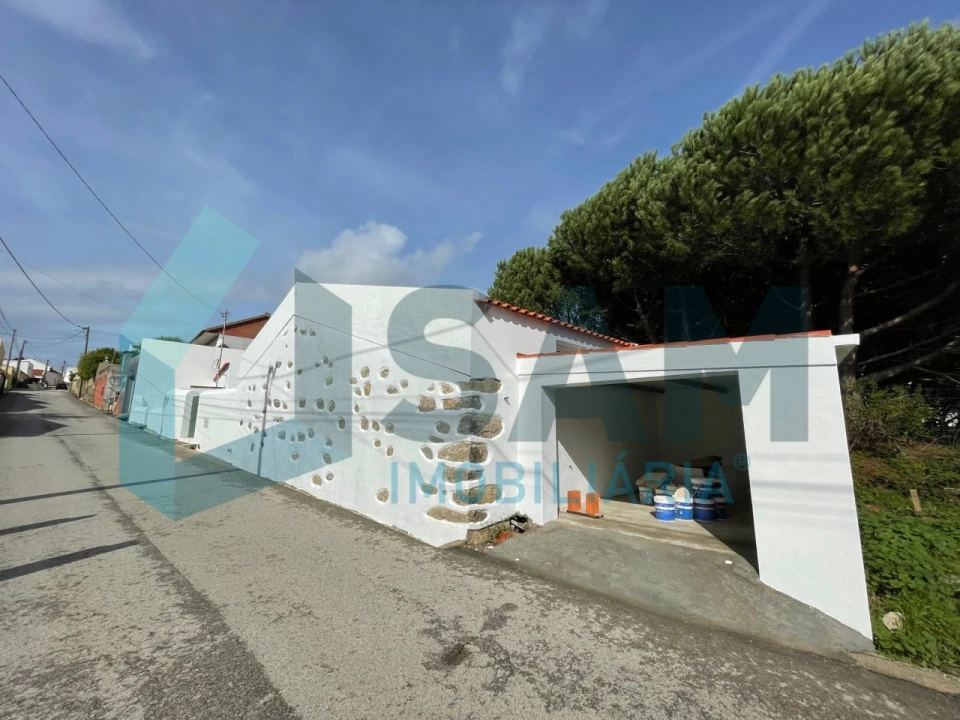 Moradia T2 para Venda em Reguengo Grande Foto 18