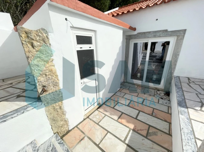 Moradia T2 para Venda em Reguengo Grande Foto 10