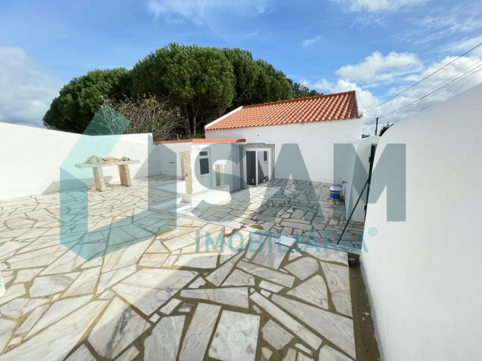 Moradia T2 para Venda em Reguengo Grande Foto 11