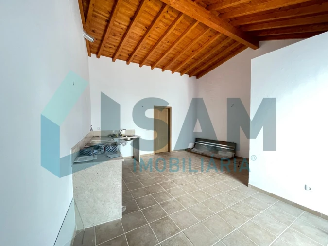 Moradia T2 para Venda em Reguengo Grande Foto 12