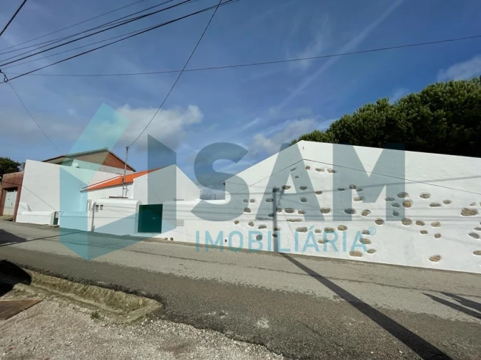 Moradia T2 para Venda em Reguengo Grande Foto 17