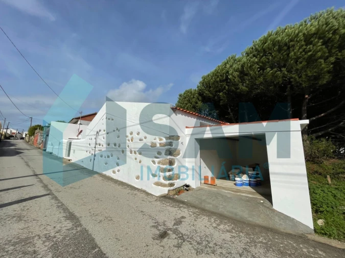 Moradia T2 para Venda em Reguengo Grande Foto 18