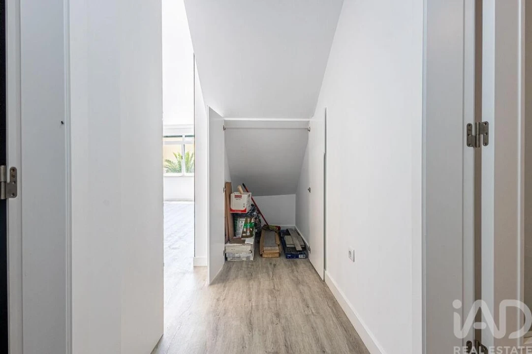 Apartamento T1 para Venda em Nadadouro Foto 22